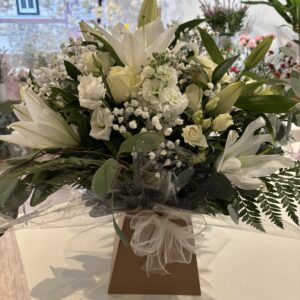 Crystal - Deluxe White Aqua Bouquet ❀