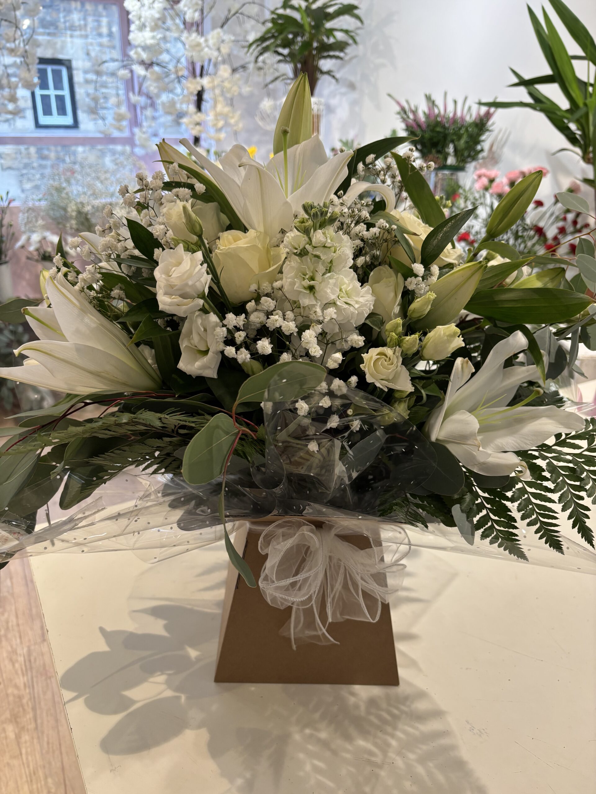 Crystal - Deluxe White Aqua Bouquet ❀