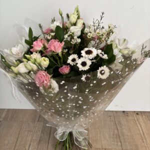 Spring Splendour - Spring Deluxe Hand-Tied Bouquet ❀